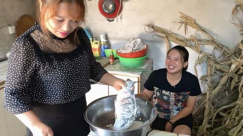 二姐超市吃瓜,揭秘日常生活中的小确幸