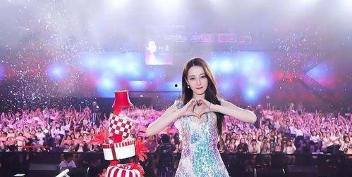 明星祝福迪丽热巴生日,明星祝福温暖如春