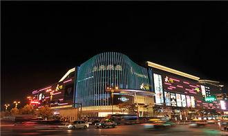 烟台大悦城偶遇网红男,网红男生引围观