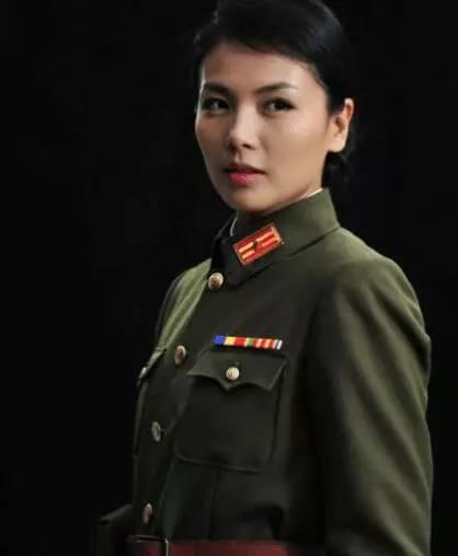 最美女明星军装